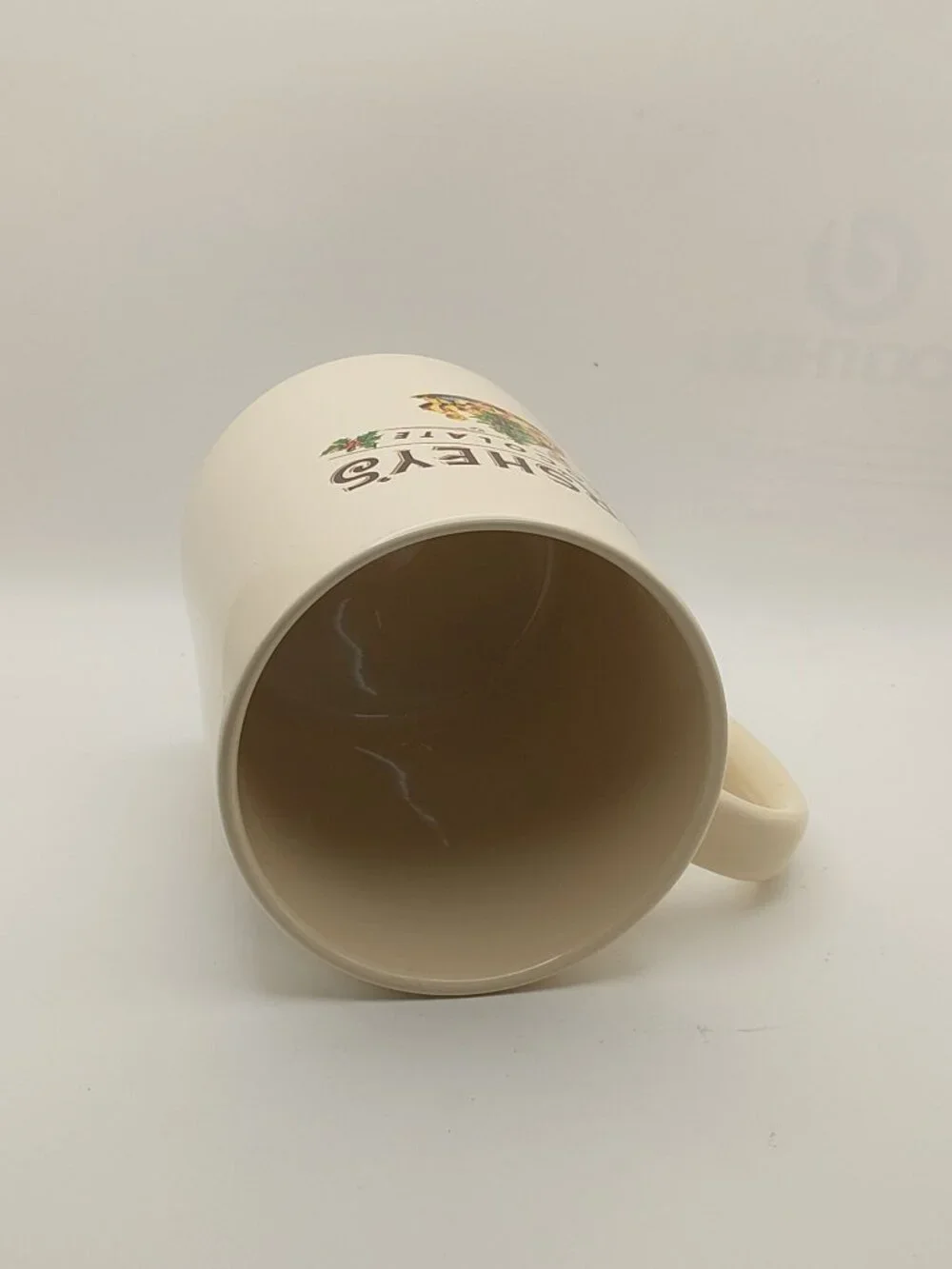Hersheys Chocolate Holiday Coffee Mug Christmas Design Dishwasher Safe